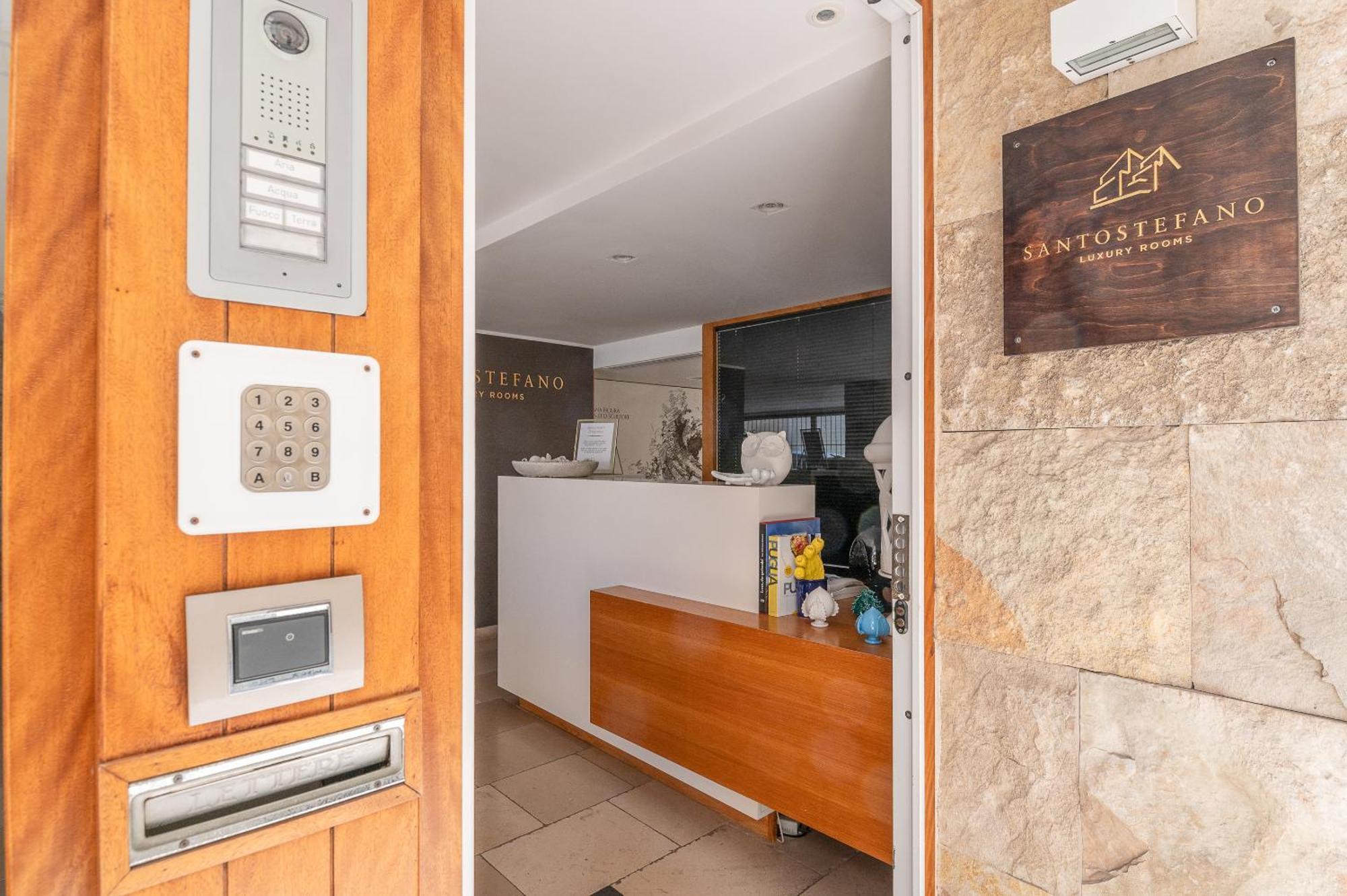 Santo Stefano Raro Rooms Collection Brindisi Eksteriør bilde