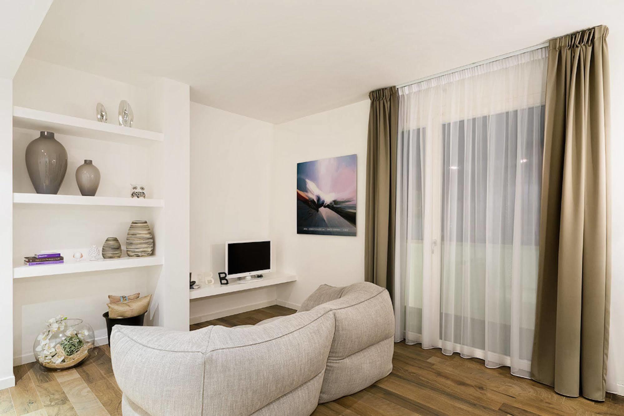 Santo Stefano Raro Rooms Collection Brindisi Eksteriør bilde